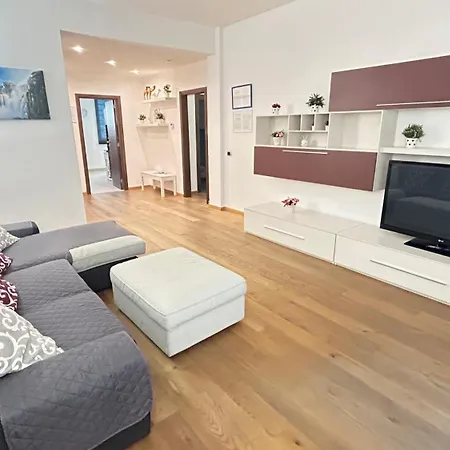 Homeclass Apartment